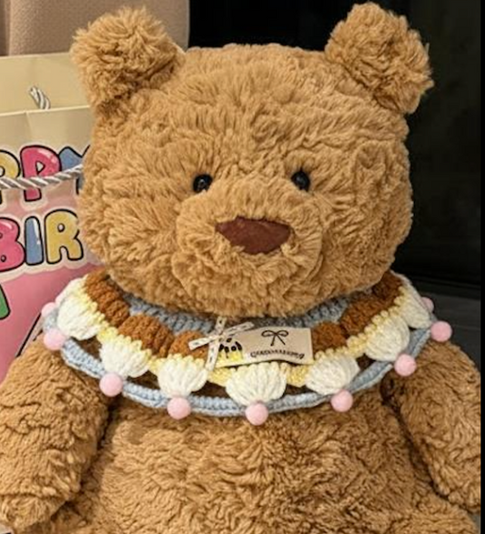 Medium / Large Bartholomew bear outfit-Blue cream pudding bib set