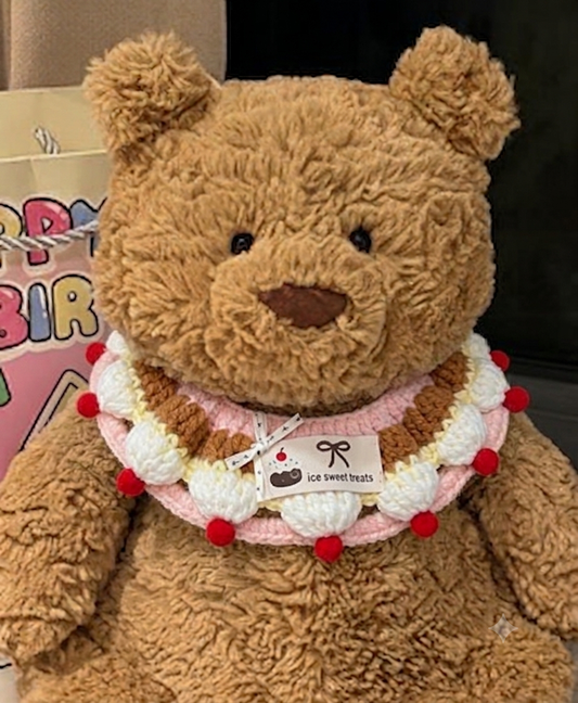 Medium / LargeBartholomew bear outfit-Pink cream cupcake bib set